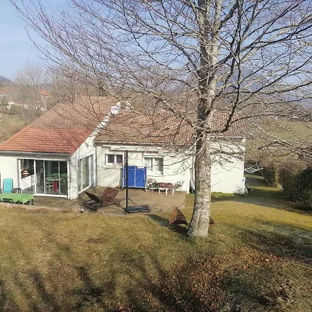 Maison Au Pied Du Puy De Dome